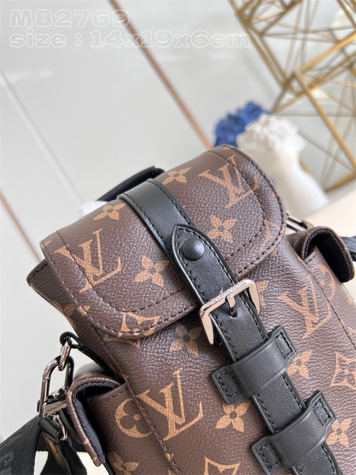 LOUIS VUITTON 루이비통 나노 크리스토퍼 크로스백 M82769