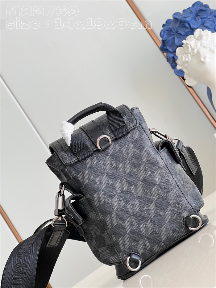 LOUIS VUITTON 루이비통 나노 크리스토퍼 크로스백 M82769