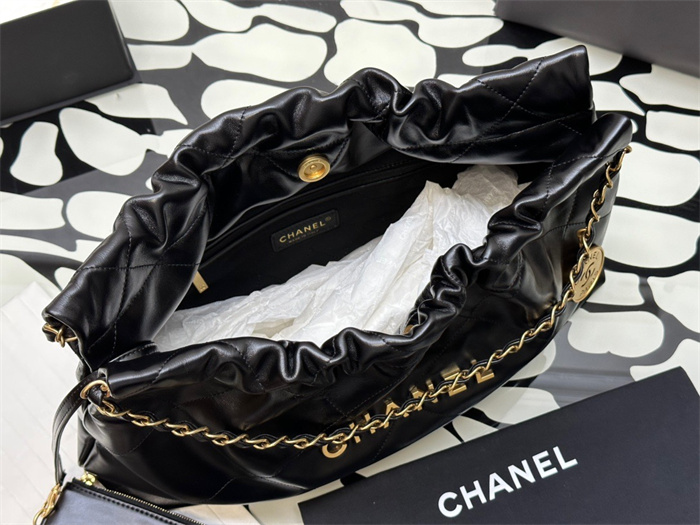 Chanel  샤넬 22백 뉴사이즈 AS4486