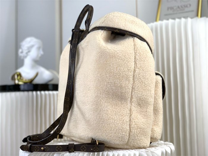 LOUIS VUITTON 루이비통 시어링 백팩 M2338