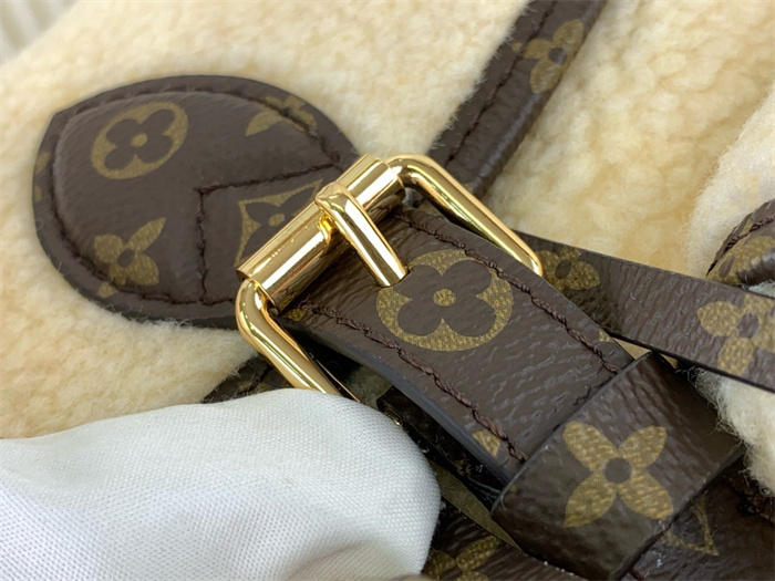 LOUIS VUITTON 루이비통 시어링 백팩 M2338