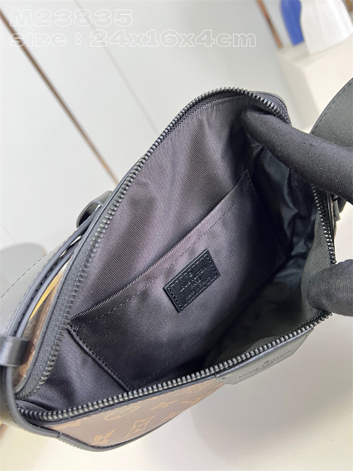 LOUIS VUITTON 루이비통 크로스백&숄더백 LV 문 크로스바디 M23835