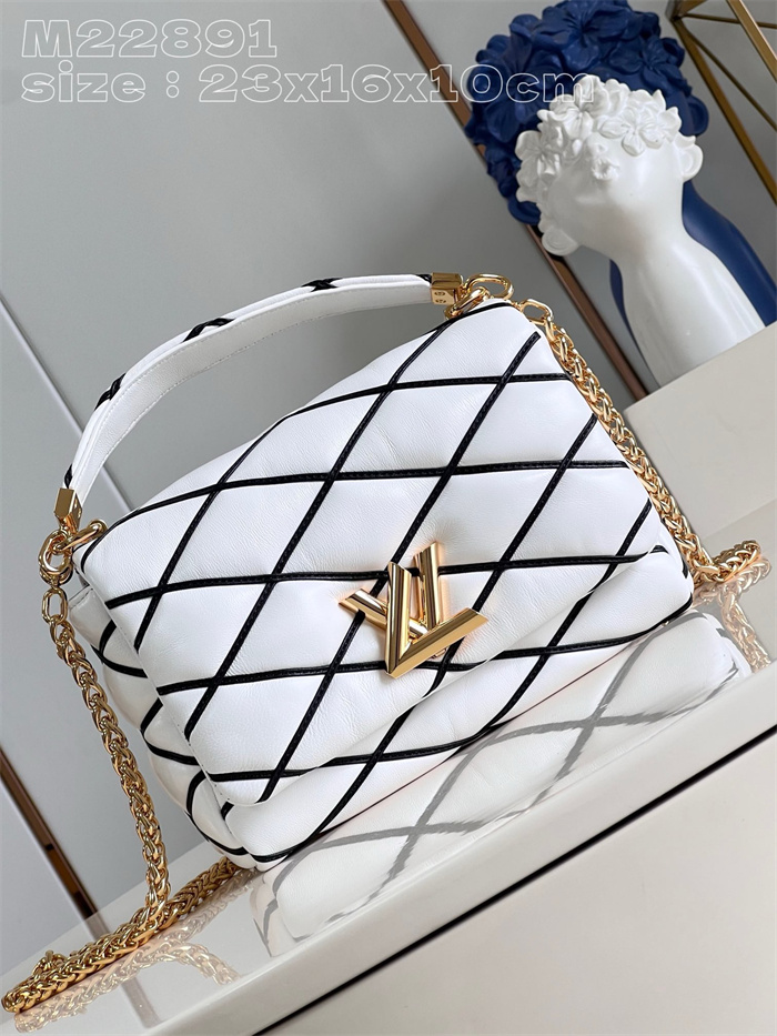 LOUIS VUITTON 루이비통 New런칭 GO-14 MM M22891