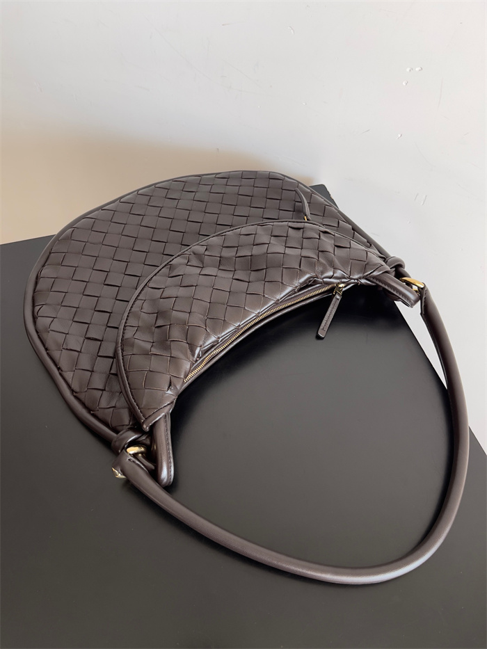 Bottega Veneta  보테가베네타 제멜리  B776764