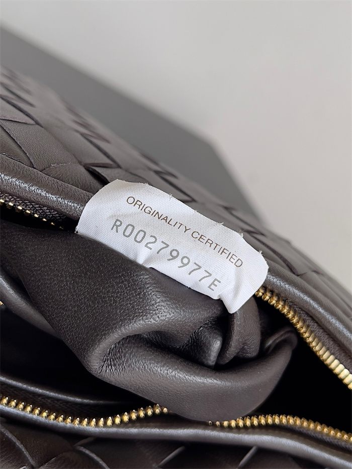 Bottega Veneta  보테가베네타 제멜리  B776764