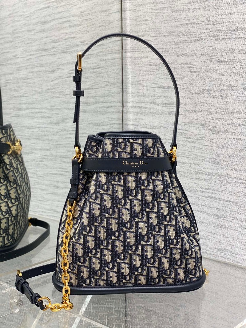  DIOR 디올 오블리크 쎄디올 버킷백