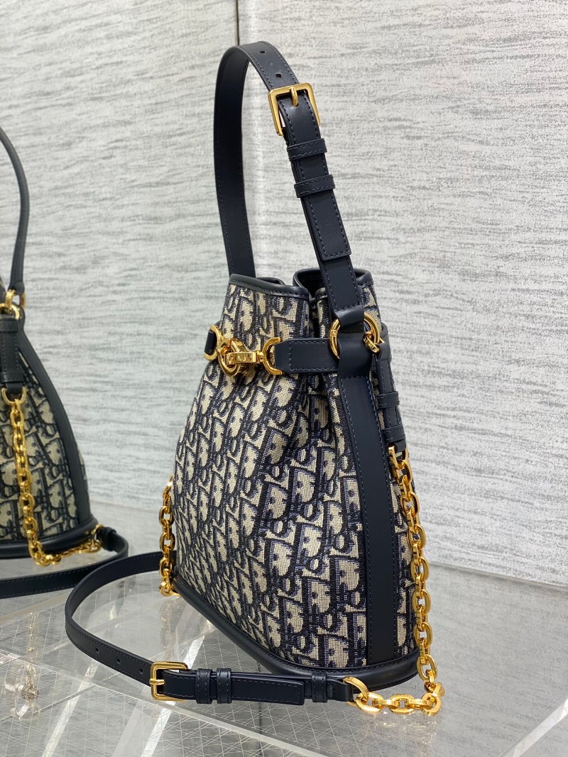  DIOR 디올 오블리크 쎄디올 버킷백