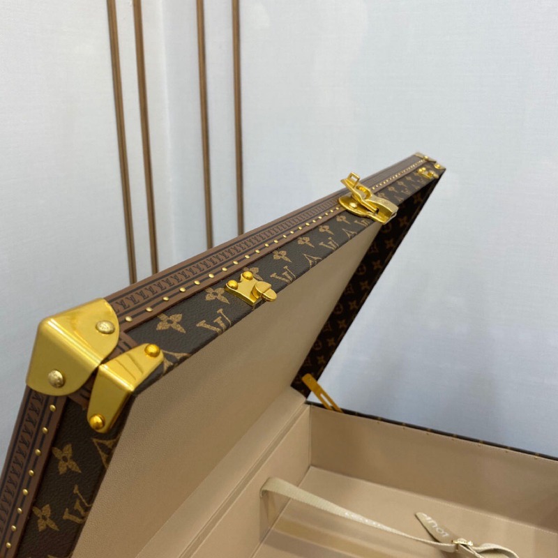 Louis Vuitton 루이비통 모노그램 트렁크 비스텐 알저 수트케이스 트렁크백 70cm