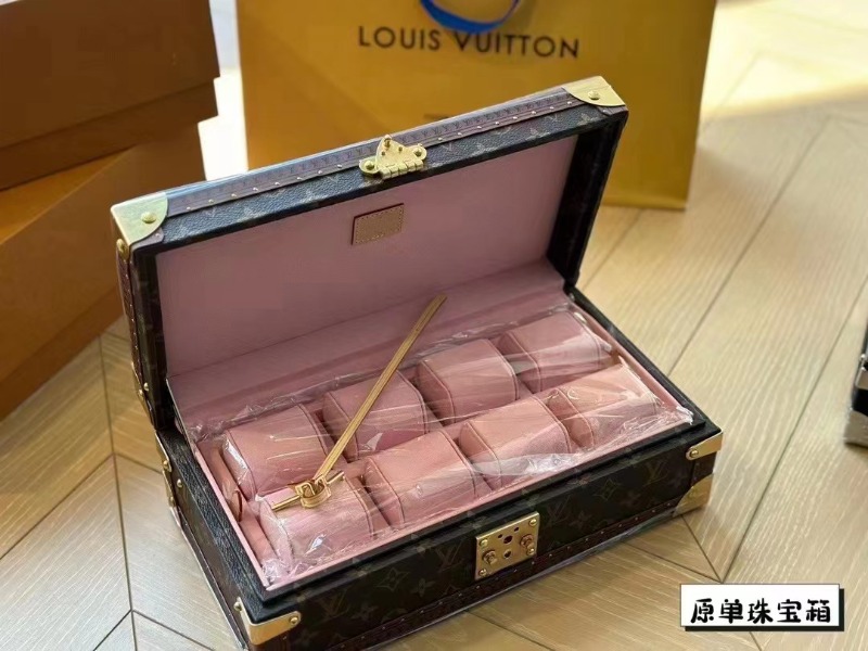  Louis Vuitton 루이비통 코프레 8몽트레 시계함