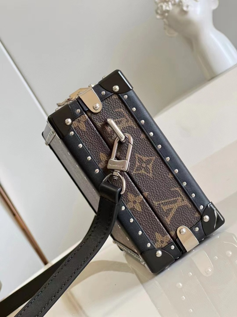  LOUIS VUITTON 루이비통 클러치 박스백 M20252