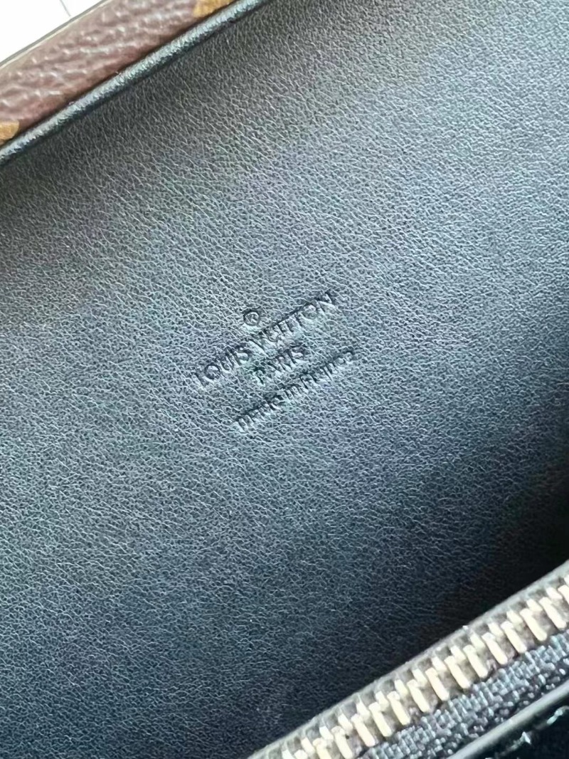  LOUIS VUITTON 루이비통 클러치 박스백 M20252