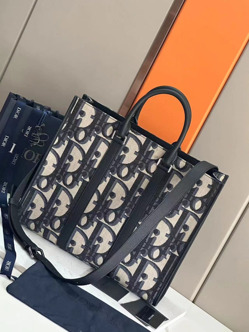 DIOR 디올 오블리크 이스트 웨스트 토트백