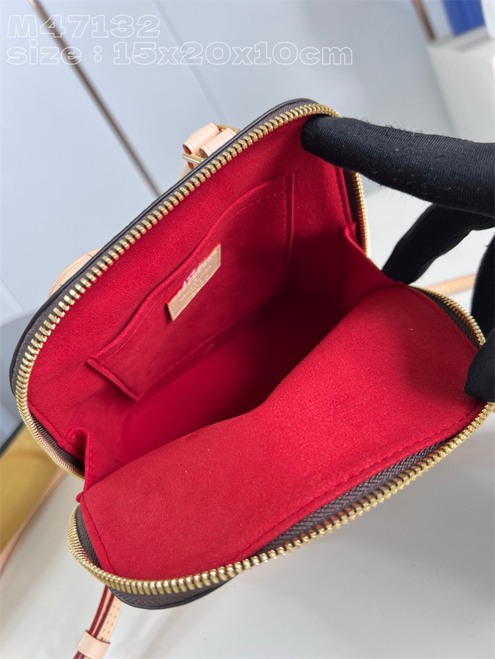 LOUIS VUITTON  루이비통 알마 백팩 M47132