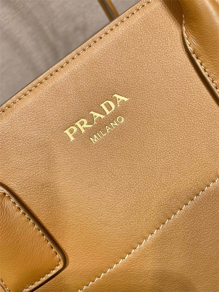 PRADA 프라다 레더 토트백 1BG508