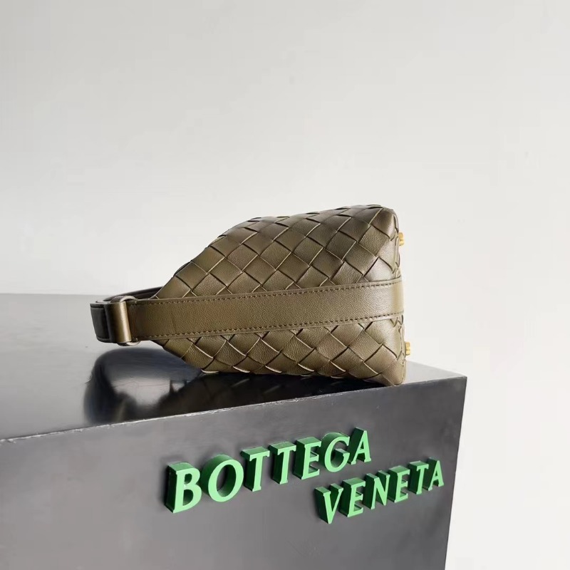 Bottega Veneta 보테가베네타 월리스 숄더백