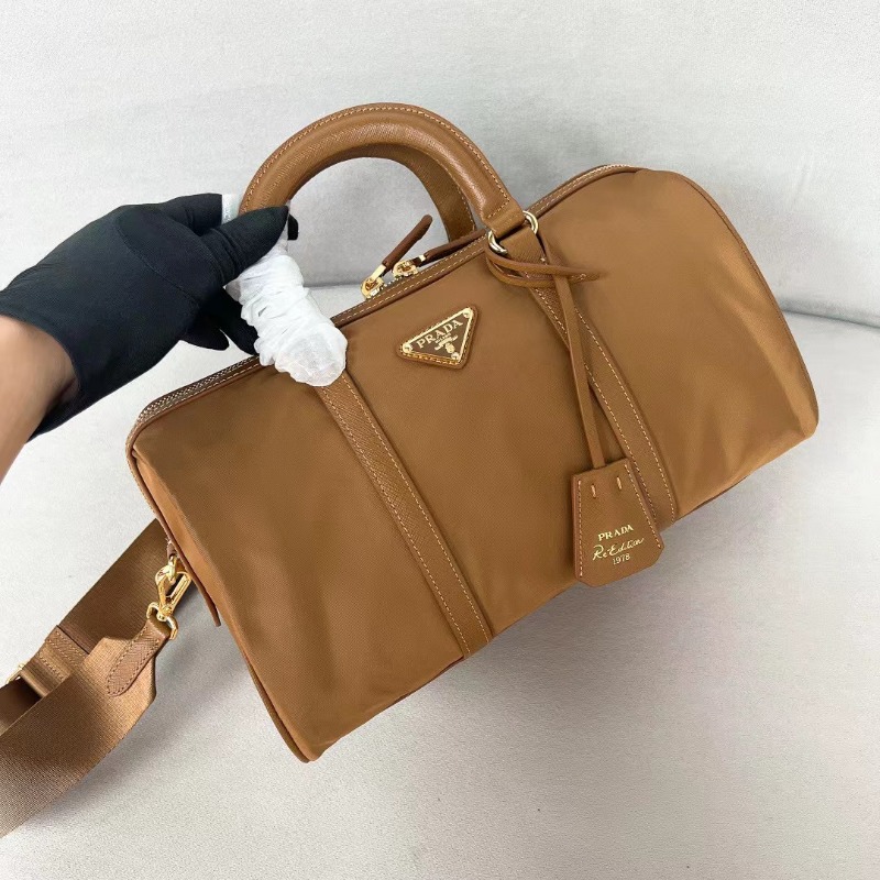 PRADA 프라다 리에디션 나일론 사피아노 탑핸들 보스턴백