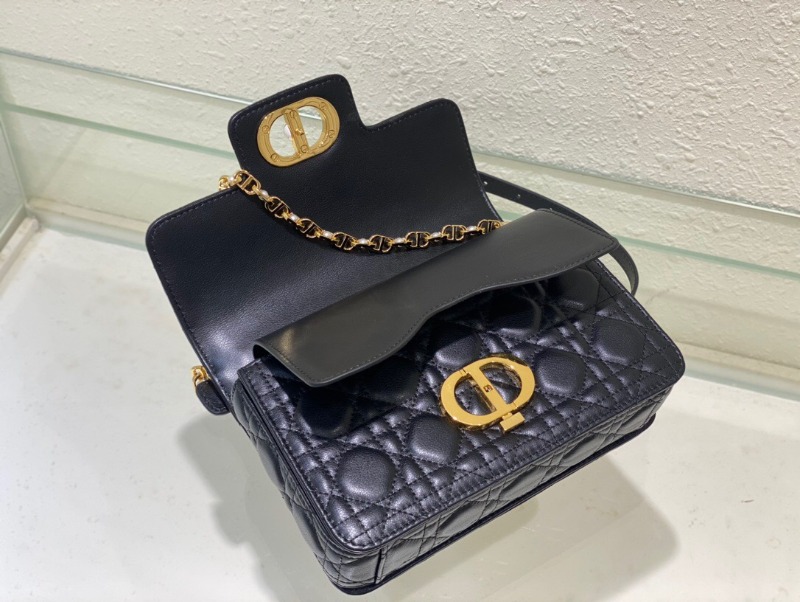  DIOR 디올 졸리 탑 핸들백