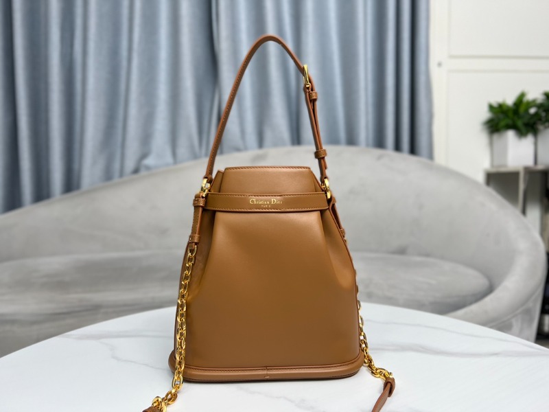  [배우 이민정] DIOR 디올 C'EST DIOR 미디엄 백 브라운