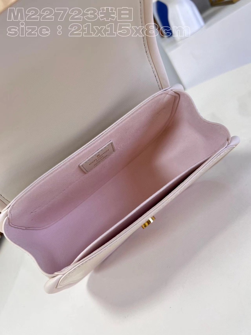 [소녀시대 태연] Louis Vuitton 루이비통 하이드 앤드 시크