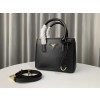 43위 [배우 김태리] PRADA 프라다 갤러리아 사피아노 가죽 미니백