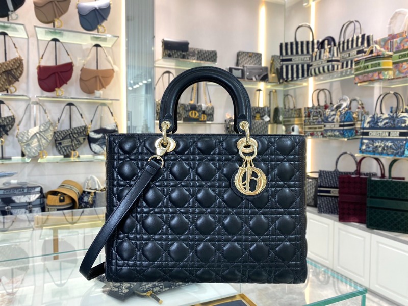 [블랙핑크 지수] DIOR 디올 레이디디올 라지 백 까나쥬