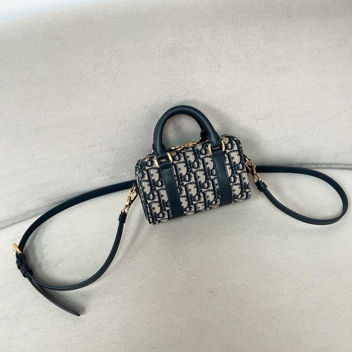 Dior 오블리크 그루브 백 S2348