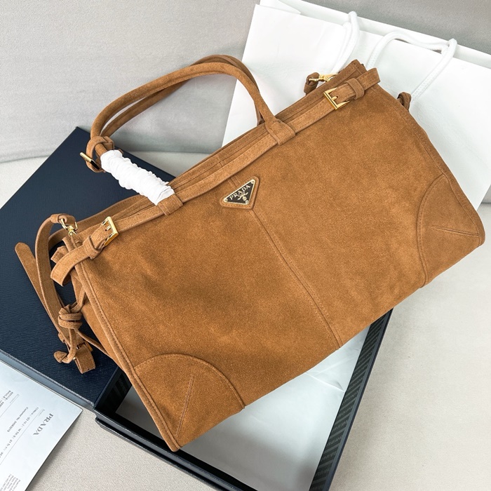 PRADA 프라다 여성 럭스 소프트 백