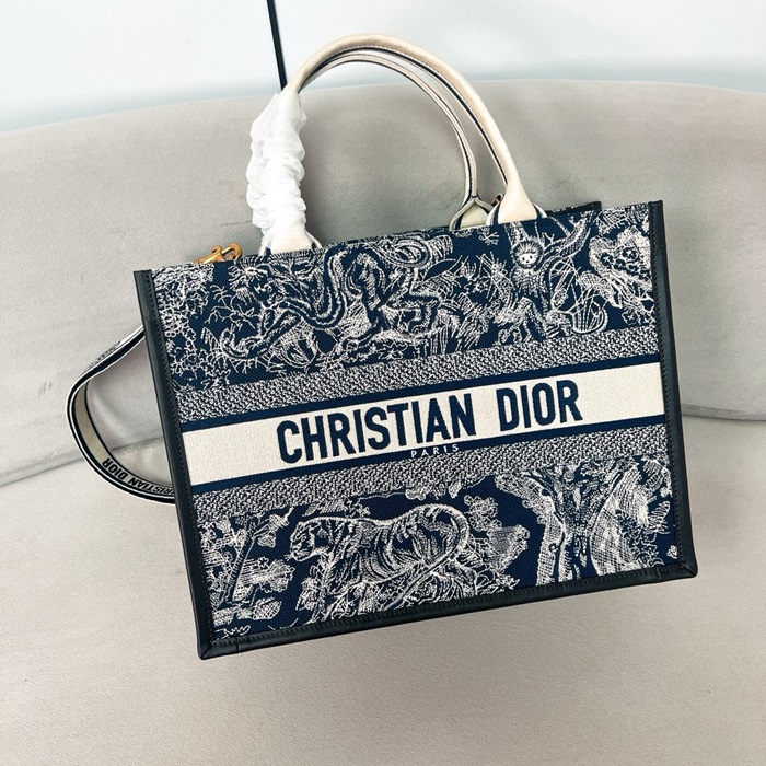 Dior 디올 여성 크리스찬 북토트