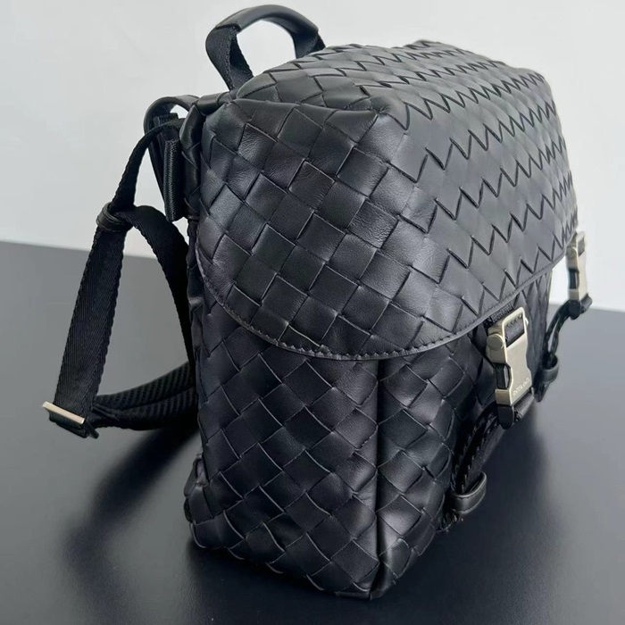 Bottega Veneta 보테가베네타 남성 포스티노 백
