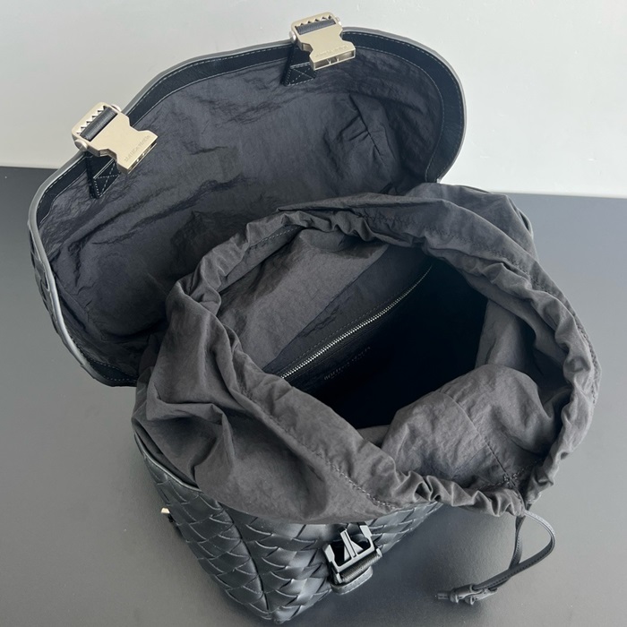 Bottega Veneta 보테가베네타 남성 포스티노 백