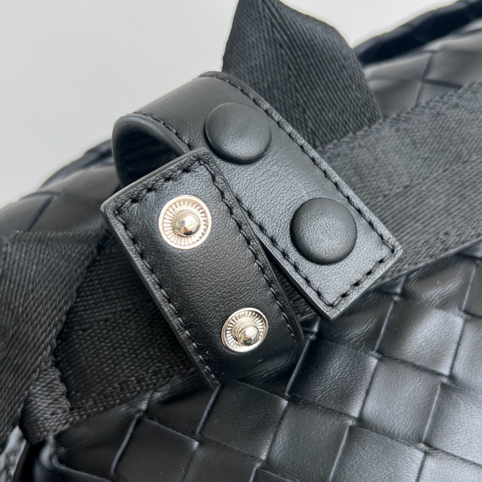 Bottega Veneta 보테가베네타 남성 포스티노 백