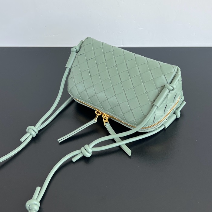 Bottega Veneta 보테가베네타 여성 콘서트 파우치