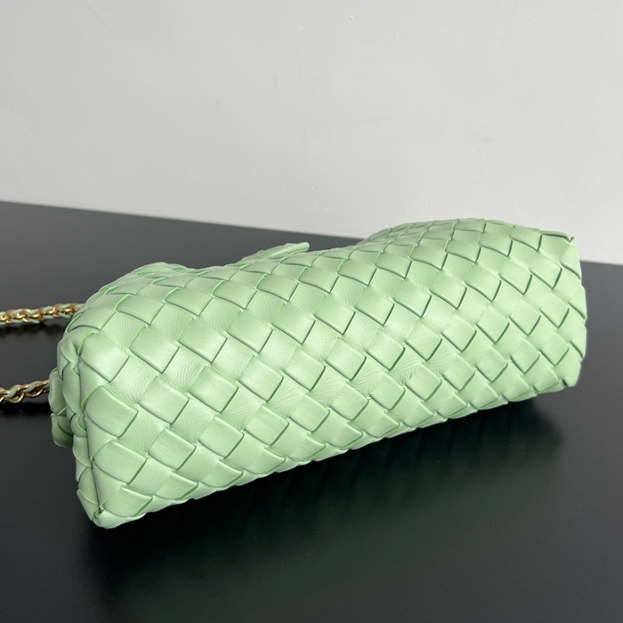 Bottega Veneta 보테가베네타 여성 틴 로렌 체인 클러치