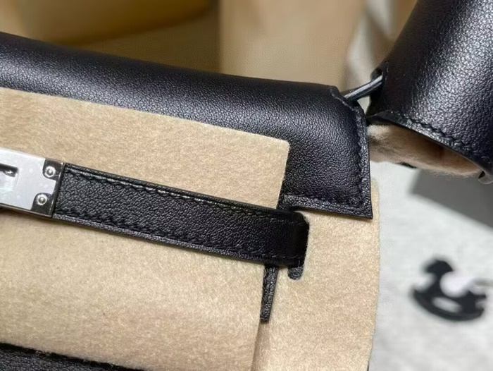 Hermes  에르메스 여성 켈리 무브 백