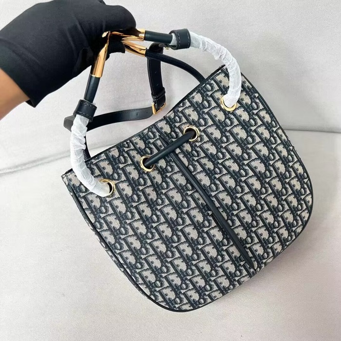 Dior 디올 여성 노리타 미디엄 백 M2312