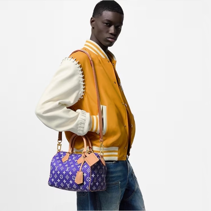 LOUIS VUITTON 루이비통 남성 스피디 P9 반둘리에 25