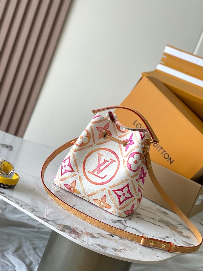 LOUIS VUITTON  루이비통 여성 네오노에 BB