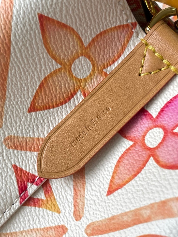 LOUIS VUITTON  루이비통 여성 네오노에 BB