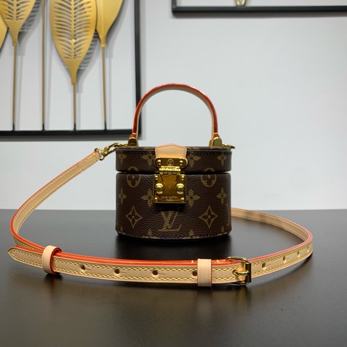 LOUIS VUITTON 루이비통 여성 스콧 모노그램 캔버스