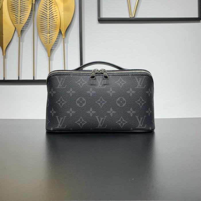 LOUIS VUITTON 루이비통 남성 토일레트리 이클립스