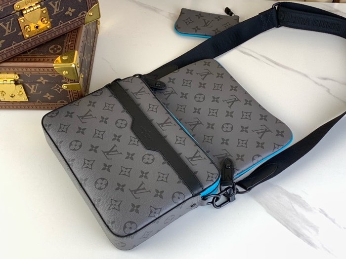 LOUIS VUITTON 루이비통 남성 트리오 메신저 백