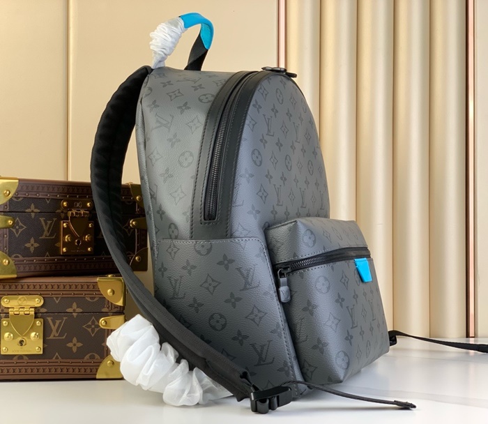  LOUIS VUITTON 루이비통 남성 디스커버리 백팩