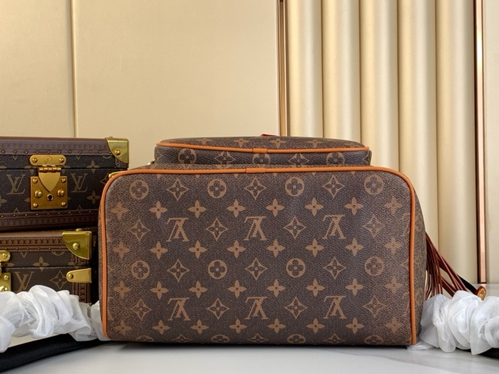 LOUIS VUITTON 루이비통 남성 몽수리 백팩
