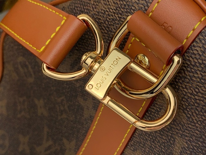 LOUIS VUITTON 루이비통 남성 키폴 반둘리에 50
