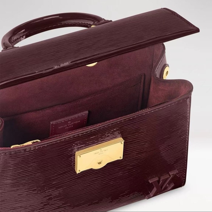 LOUIS VUITTON  루이비통 여성 클루니 미니 에삐