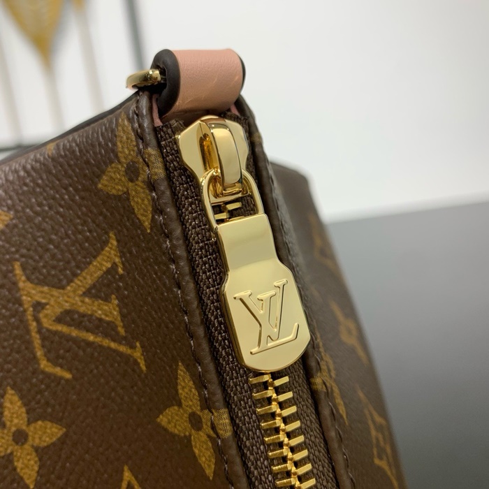  LOUIS VUITTON 루이비통 모노그램 블룸 파우치