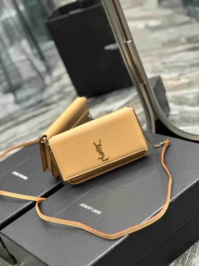 Saint Laurent 입생로랑 여성 모노그램 체인 폰 홀더