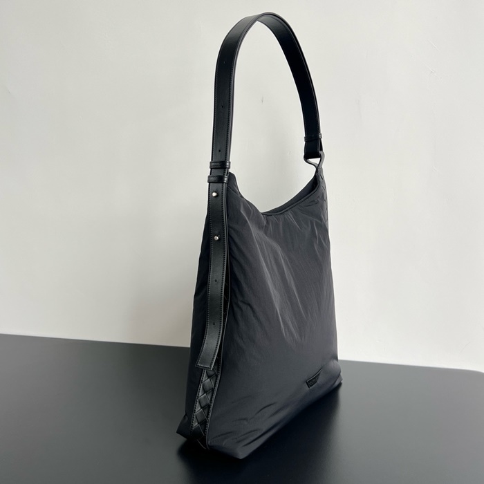 Bottega veneta 보테가베네타 남성 라지 크로스로드 호보 백