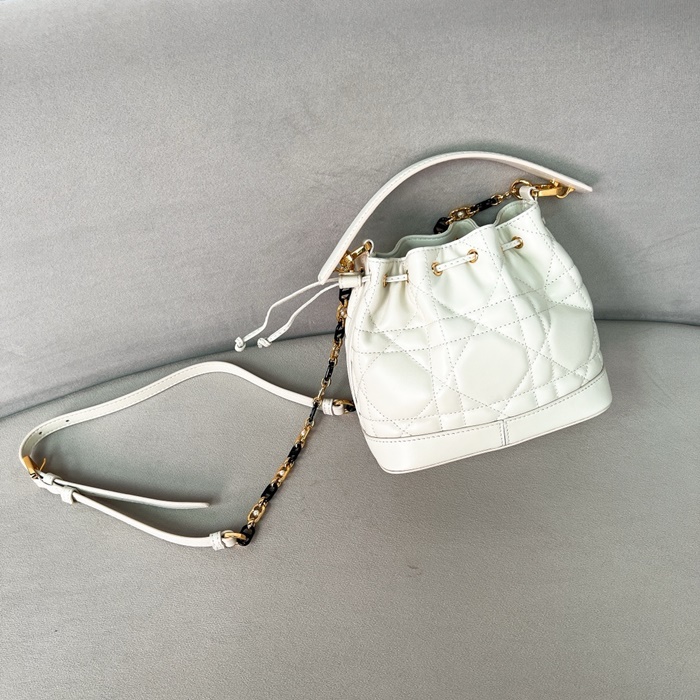 DIOR 디올 여성 졸리 버킷 백 M2780