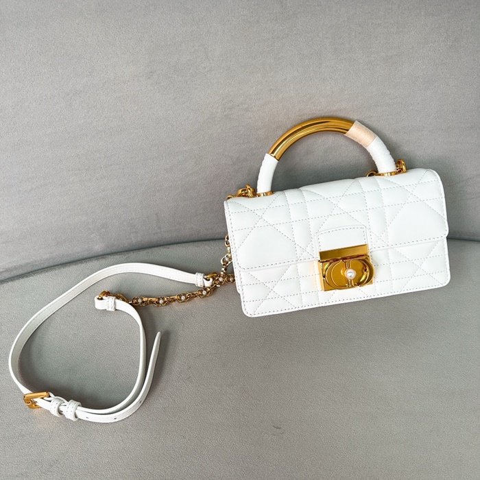 Dior 디올 여성 미니 앙쥬 백 M4401